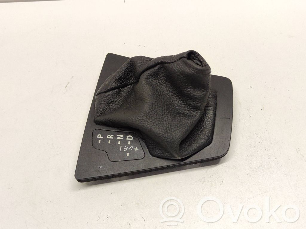 BMW X3 E83 Gear shifter surround trim plastic 