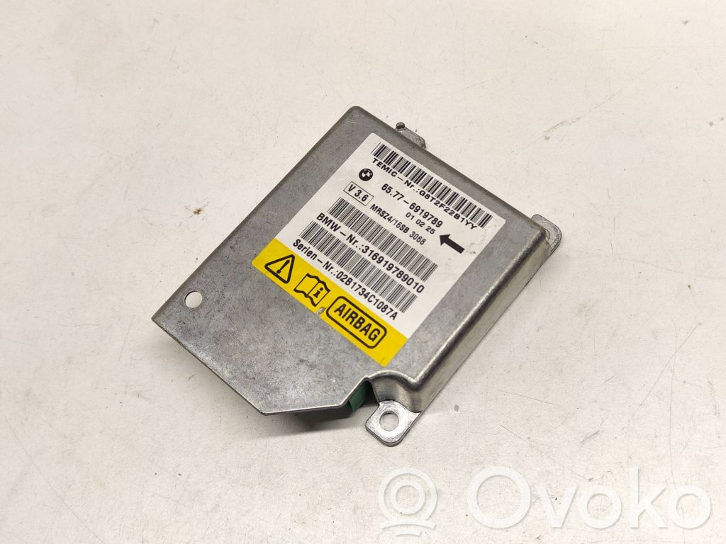 BMW 5 E39 Airbag control unit/module 