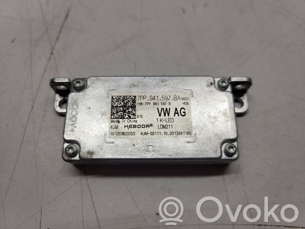 LED ballast control module   7PP941597B