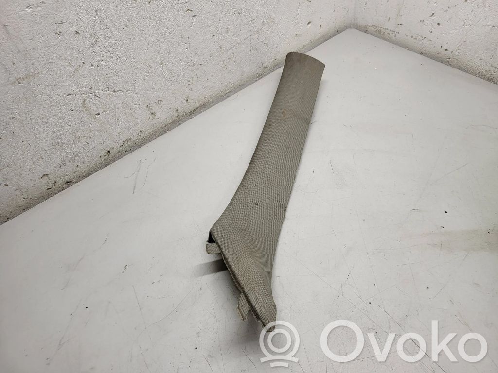 Osłona słupka szyby przedniej / A   7220995
