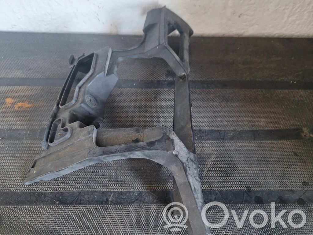 Volkswagen Golf VI Soporte del parachoques delantero 