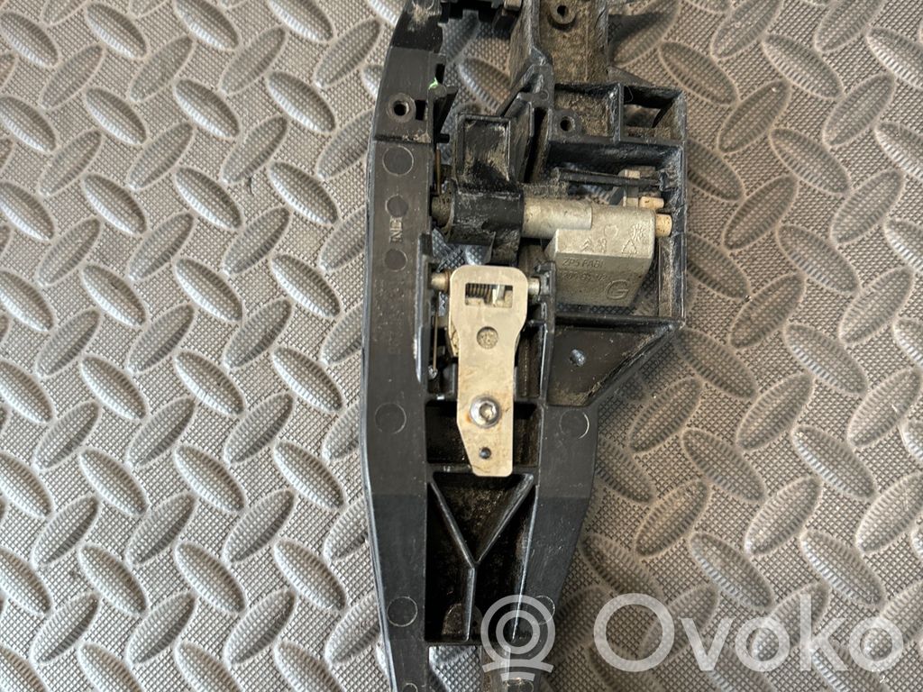 Peugeot 208 I Manecilla/asa externa de la puerta trasera 