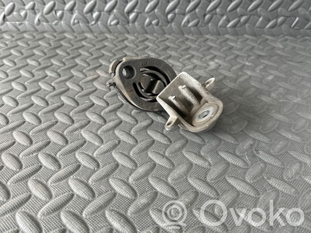 Audi A6 S6 C8 4K Muffler mount bracket/holder 