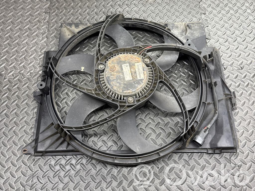 Elektrisks radiatoru ventilators   6937515