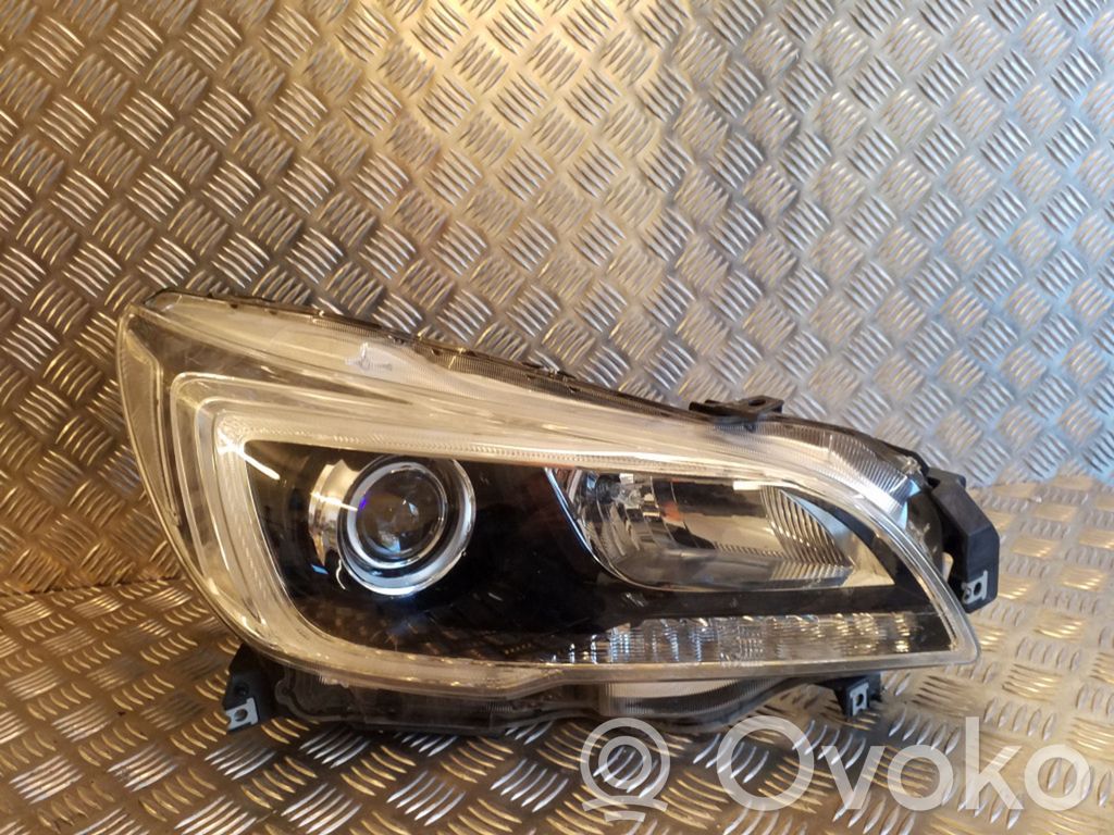 Subaru Outback (BS) Faro delantero/faro principal 