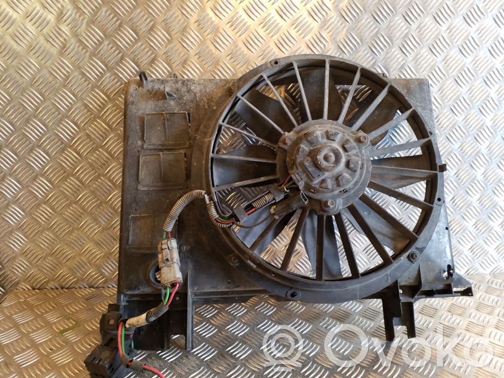Volvo C70 Elektrisks radiatoru ventilators 