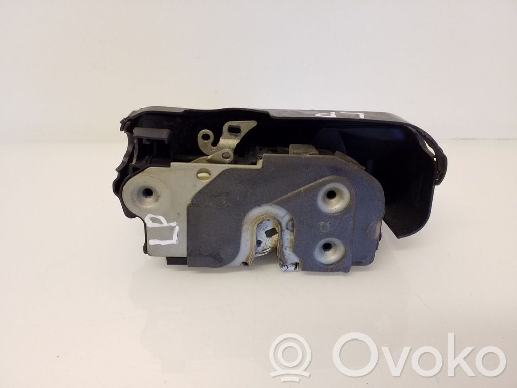 Ford B-MAX Etuoven lukko 