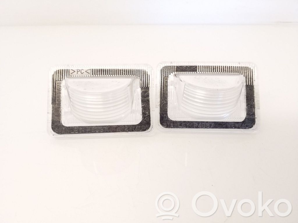 Mazda 5 Number plate light 