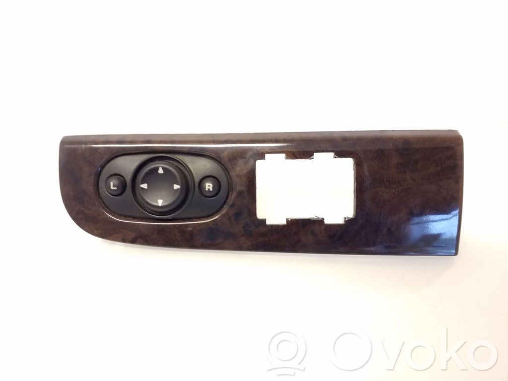 Chrysler Sebring (ST-22 - JR) Wing mirror switch 
