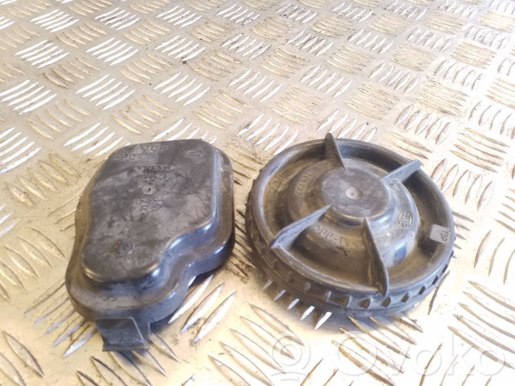 Headlight part   145222,147872,9169525