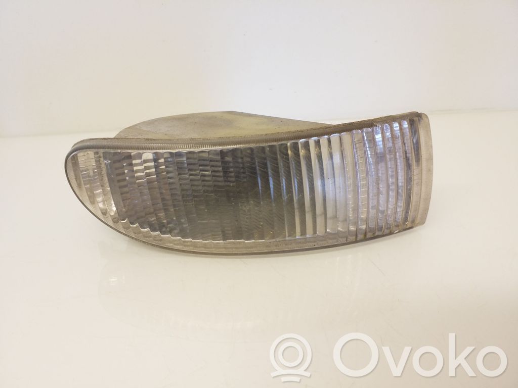 Ford Scorpio Front indicator light 