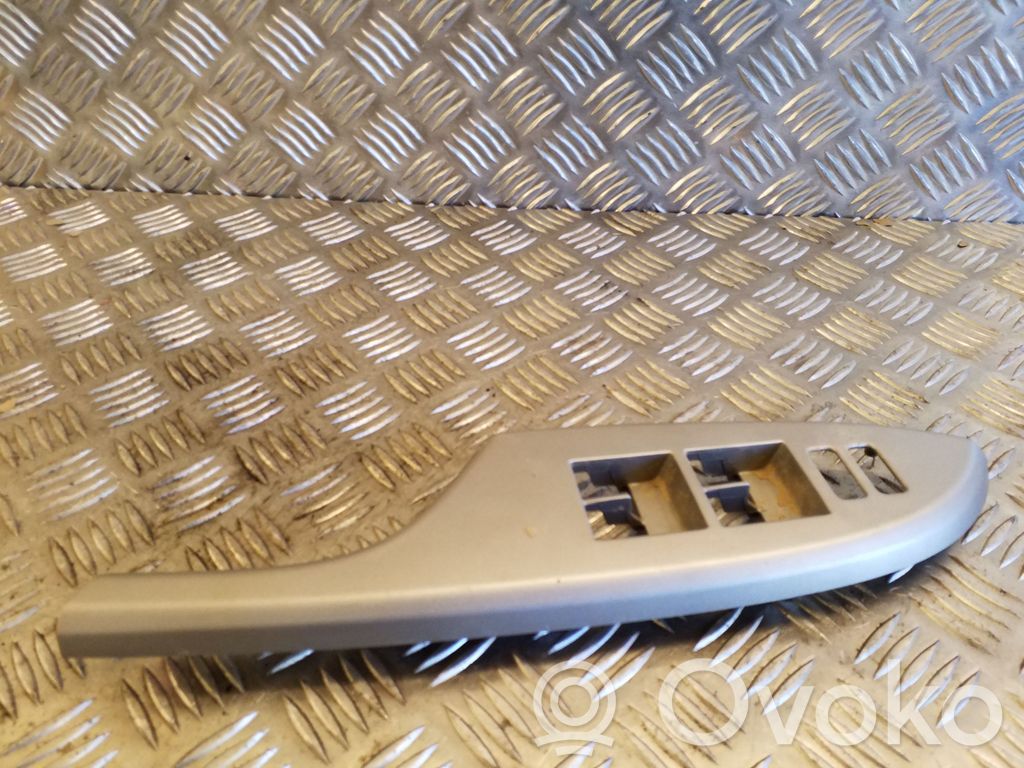 Toyota Corolla E140 E150 Other front door trim element 