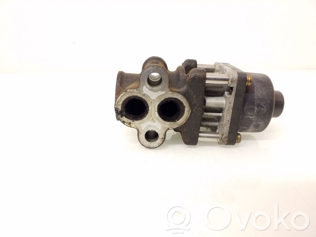 Mitsubishi Grandis EGR valve 