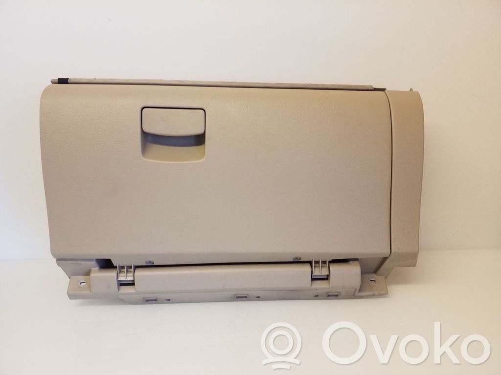 Subaru Outback (BS) Guantera 