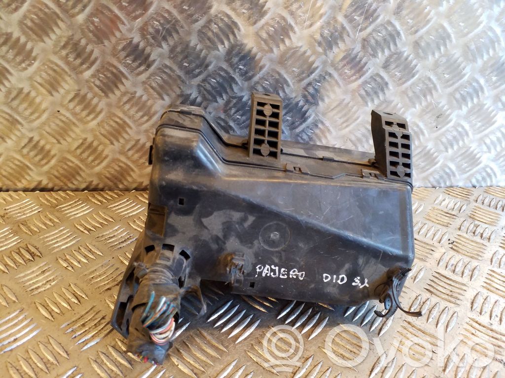 Mitsubishi Pajero Fuse box set 