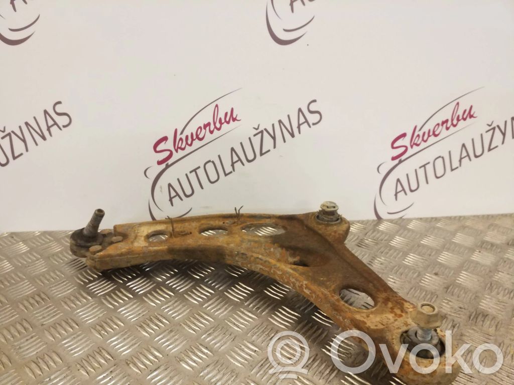 Renault Trafic III (X82) Front lower control arm/wishbone 