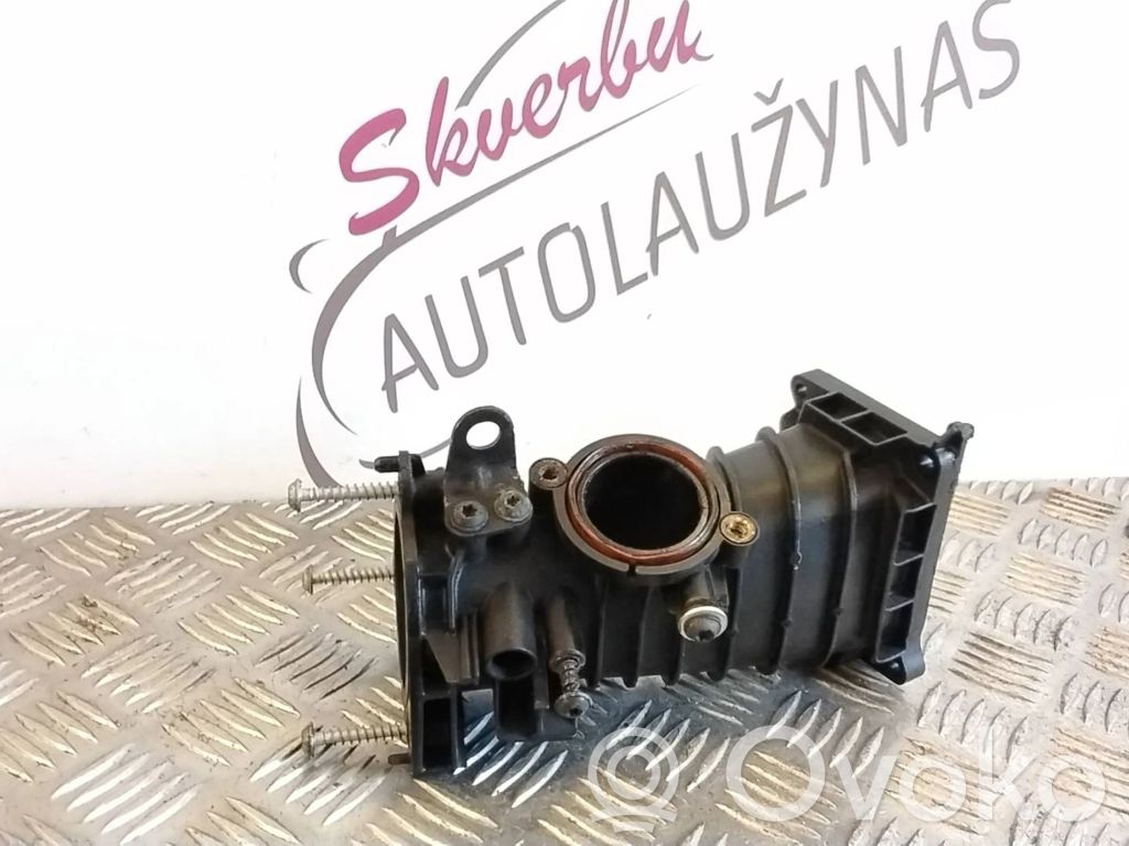 Audi A4 S4 B9 Air intake duct part 