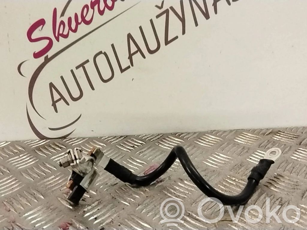 Audi A4 S4 B9 Minus / Klema / Przewód akumulatora 