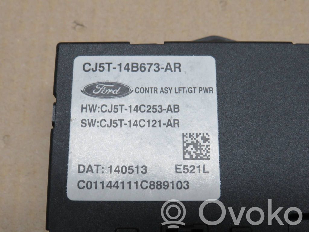 Ford Kuga II Tailgate/trunk control unit/module 