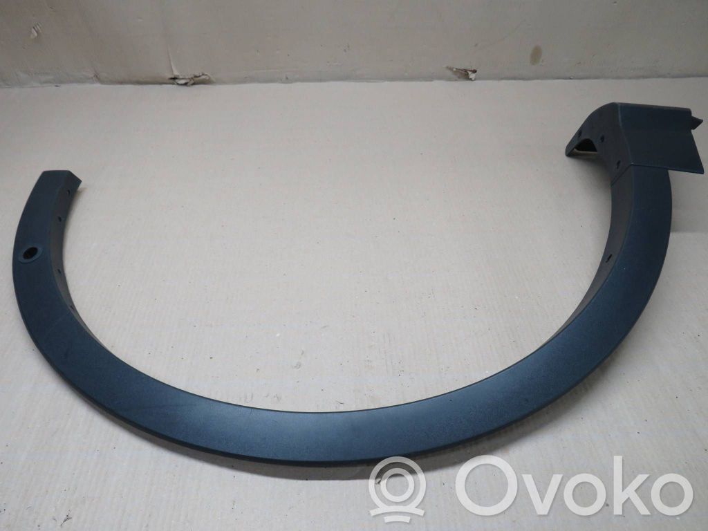 Ford Kuga II Ornament contur aripă față 