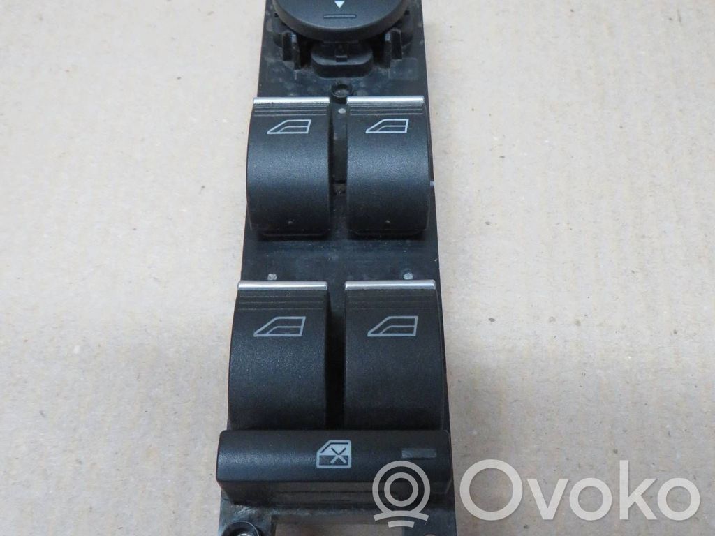 Ford Kuga II Electric window control switch 