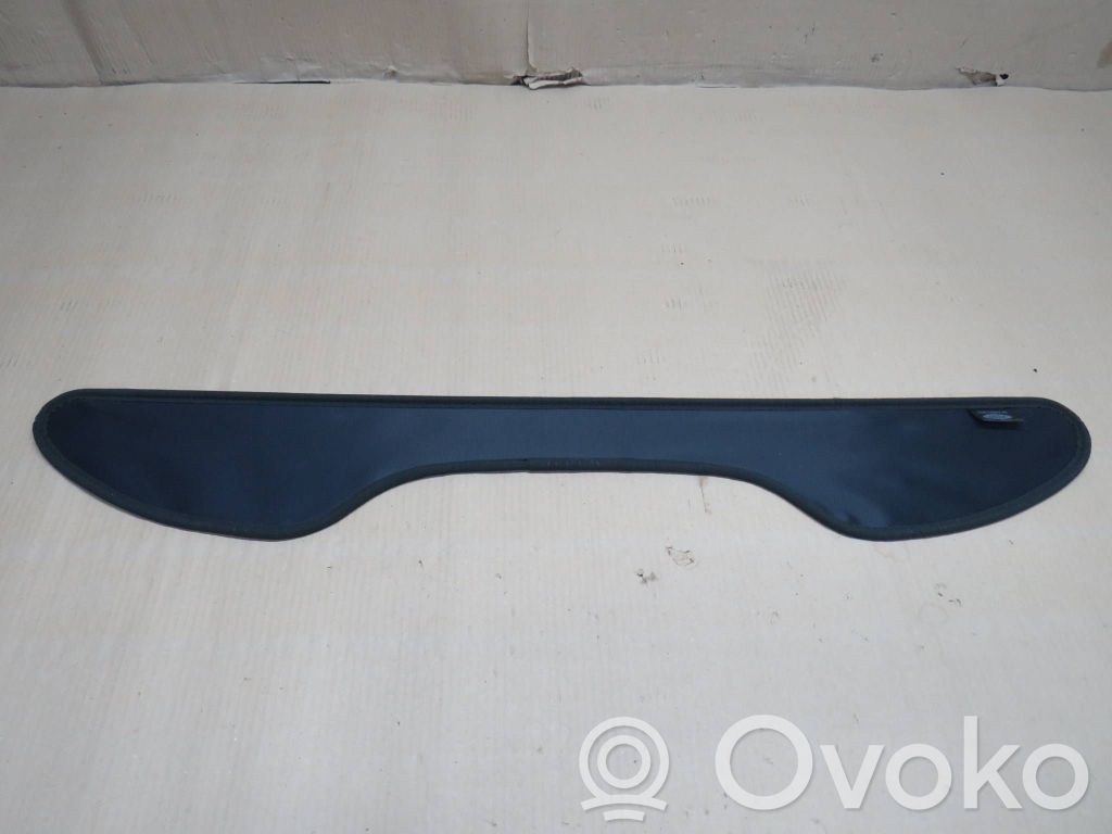 Ford Kuga II Hattuhylly 