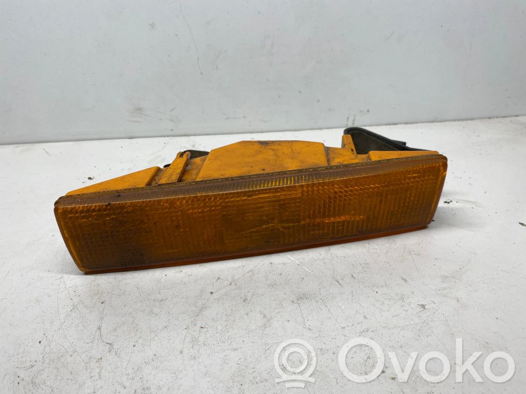 Front indicator light   83BG13369AA