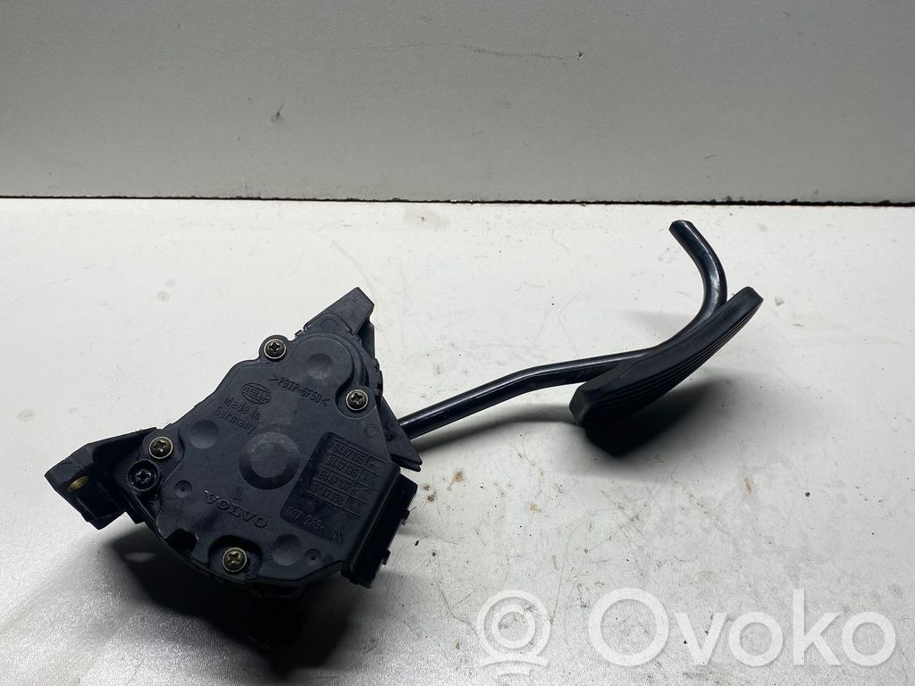Volvo S70  V70  V70 XC Accelerator throttle pedal 