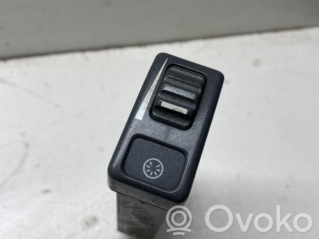 Interruptor de control del panel de luces   6849861,97W34B