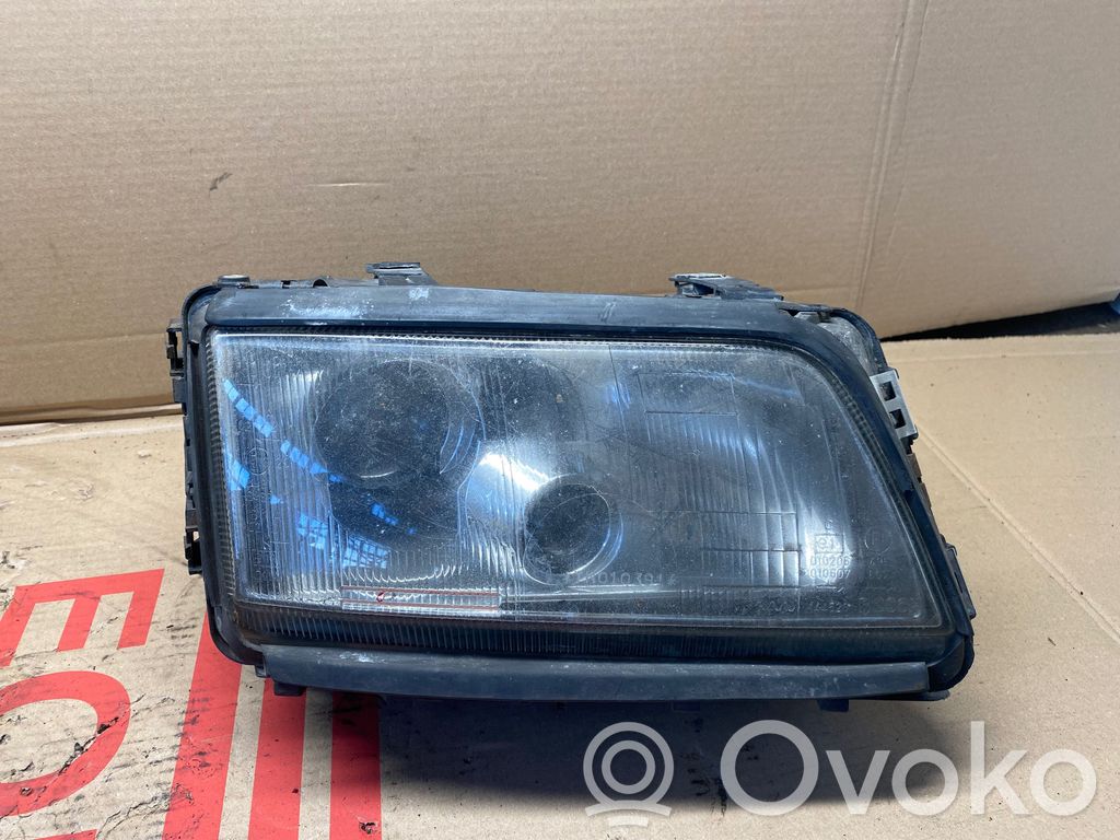Audi A6 S6 C4 4A Scheinwerfer 