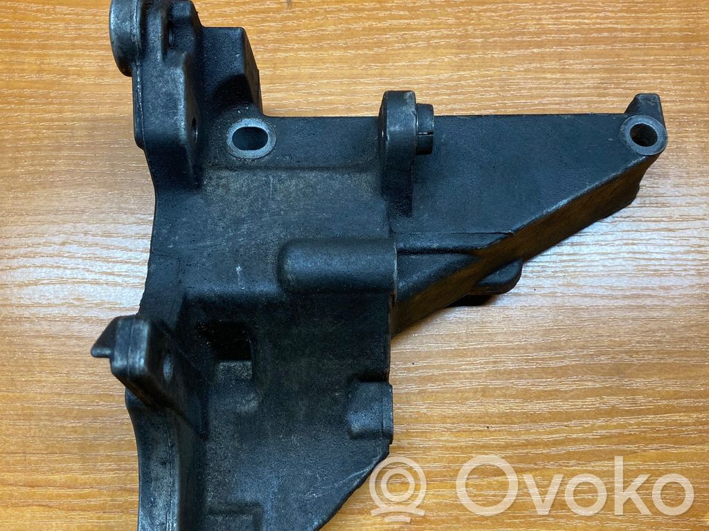 Engine mounting bracket   11162245747,2126