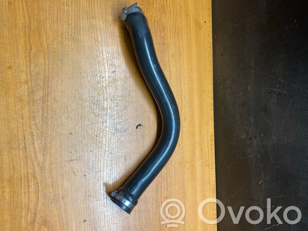 Engine coolant pipe/hose