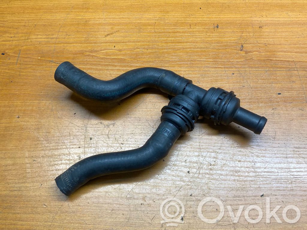 BMW 5 E39 Engine coolant pipe/hose 