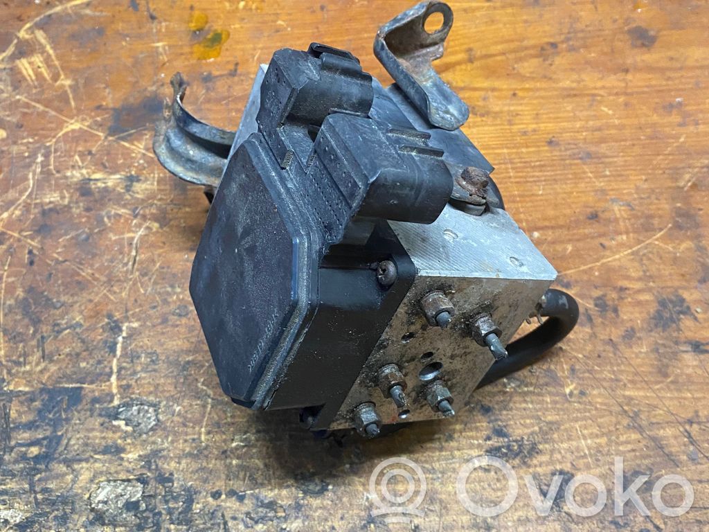 Lexus IS 200-300 ABS Blokas 