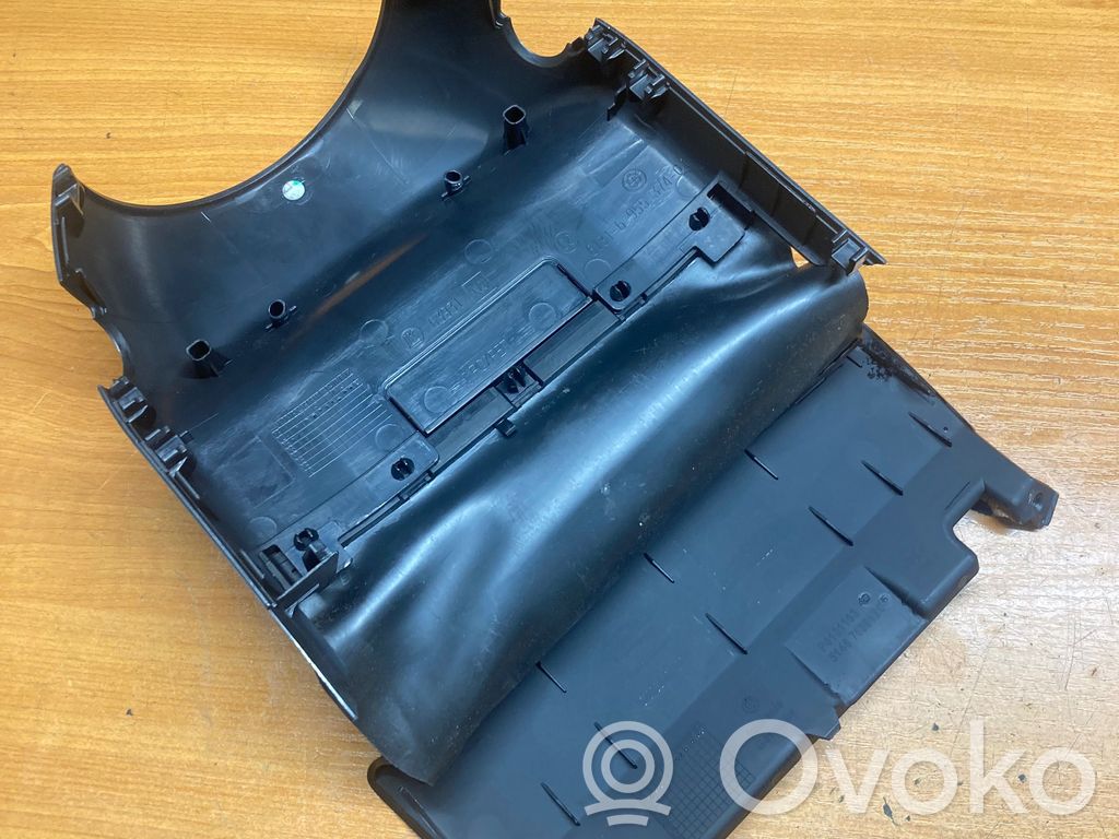 BMW 1 E81 E87 Steering wheel column trim 