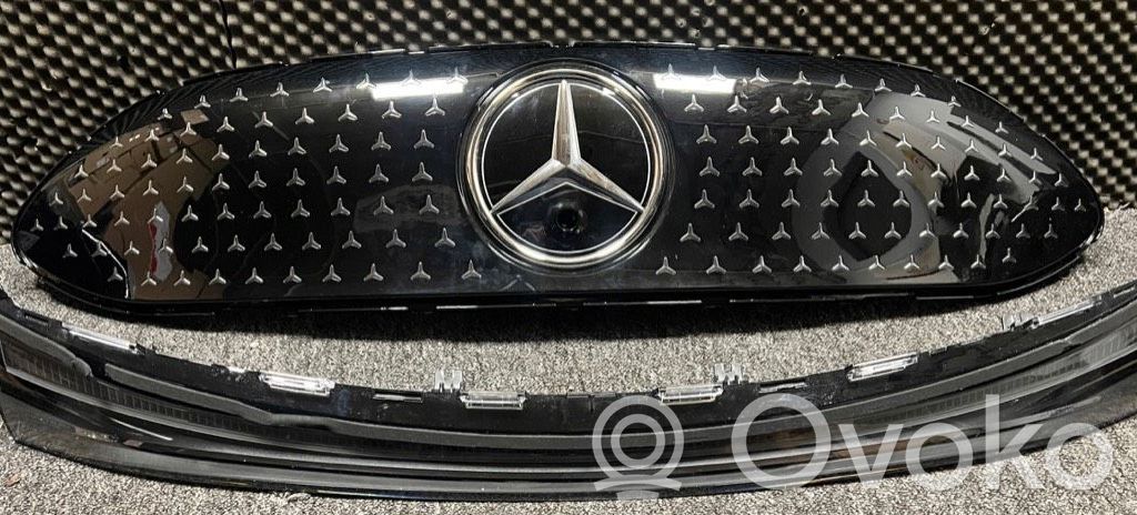 Mercedes-Benz CLA C174 C178 Atrapa chłodnicy / Grill 