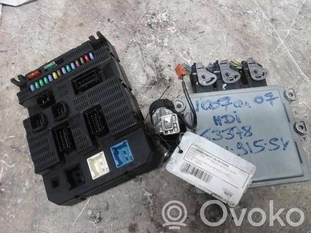 Peugeot 1007 Unidad de control/módulo de la inyección 