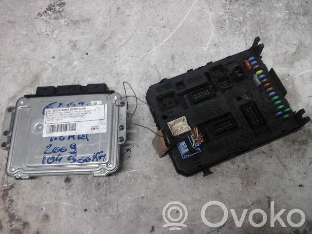 Unité de commande / module d'injection   1942ST,1942ST,132103049043,132103049043,1942ST