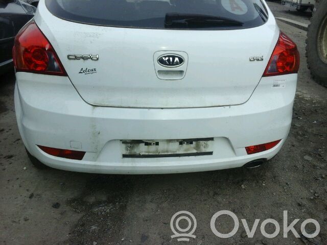 KIA Pro Cee'd I Бампер 