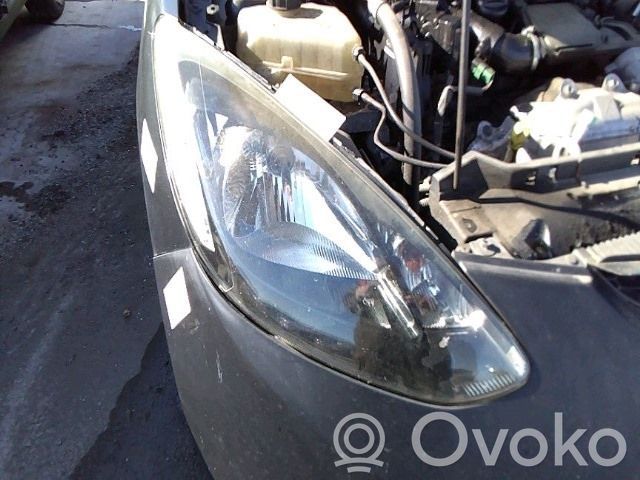 Mazda 2 Priekinis žibintas 