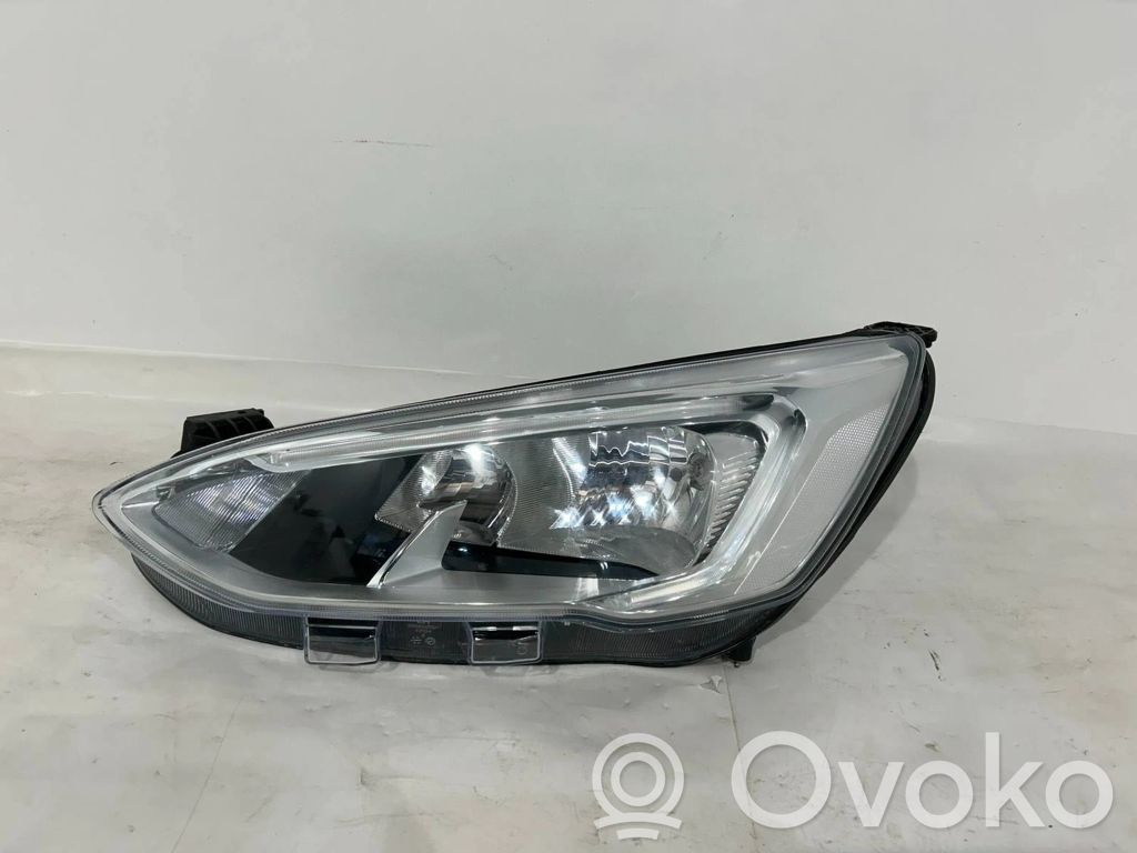 Ford Focus Headlight/headlamp 