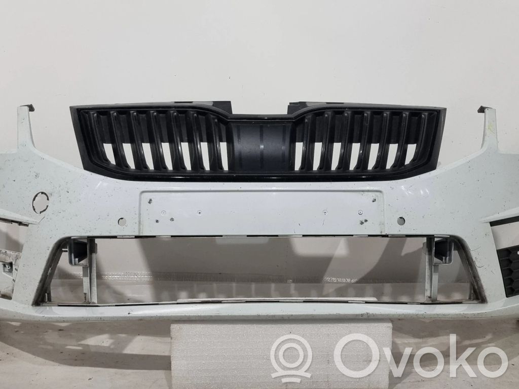 Skoda Octavia Mk3 (5E) Front bumper 