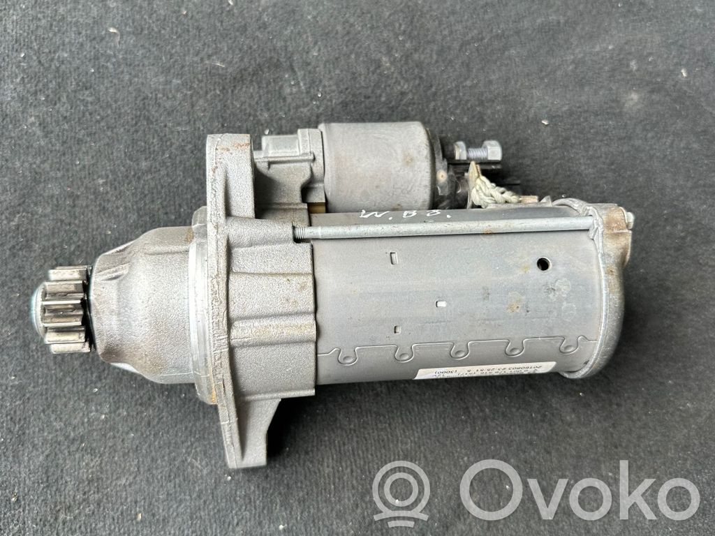 Volkswagen PASSAT B8 Rozrusznik 
