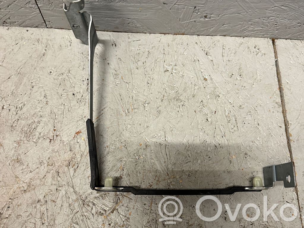 Battery bracket   7555905,11986710,61217555905