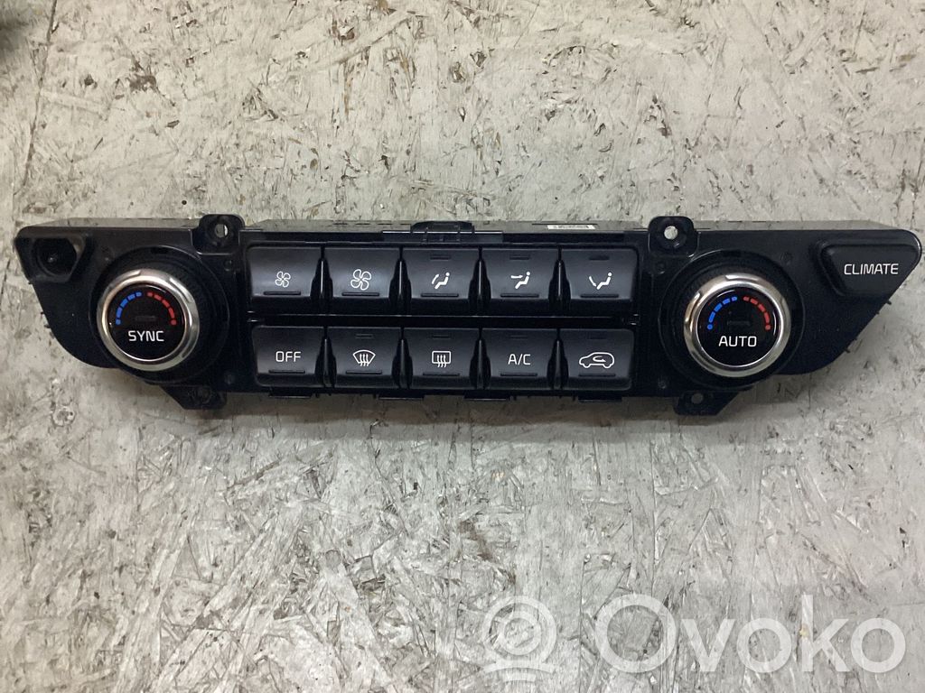 KIA Sportage Climate control unit 