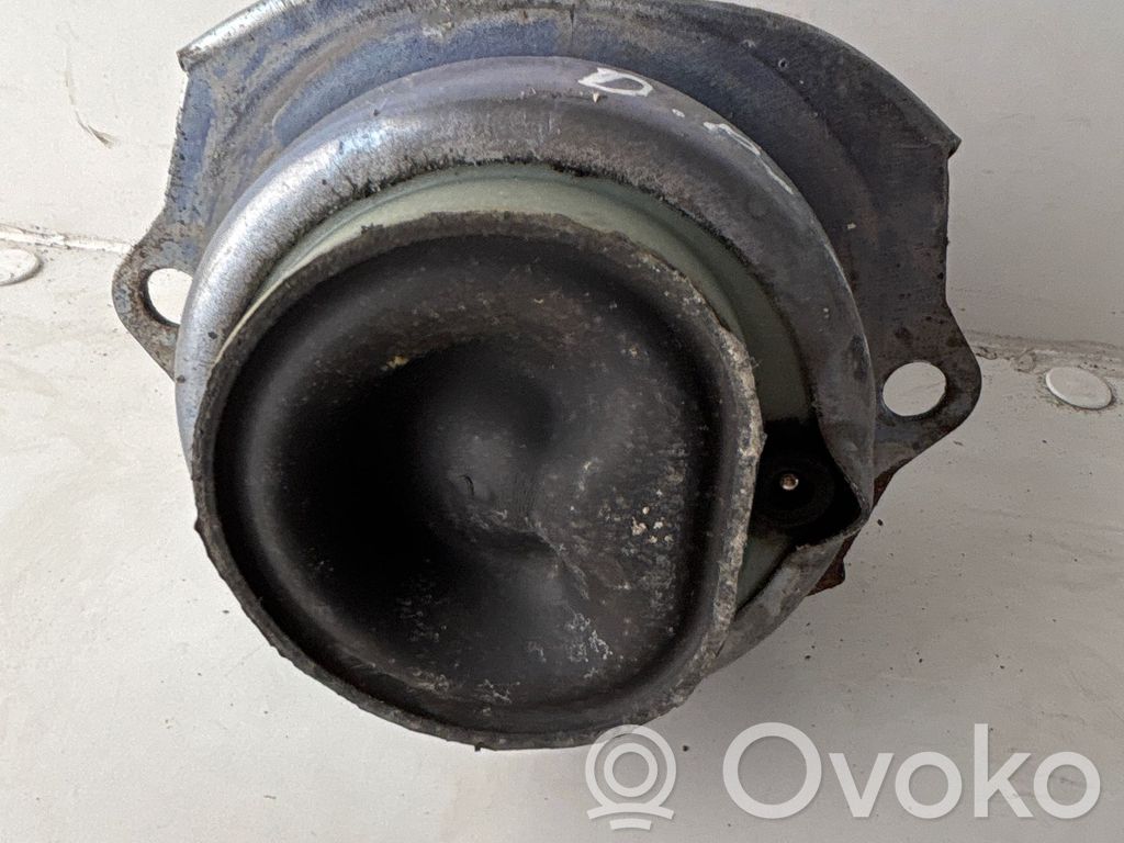 BMW X5 F15 Soporte de montaje del motor 