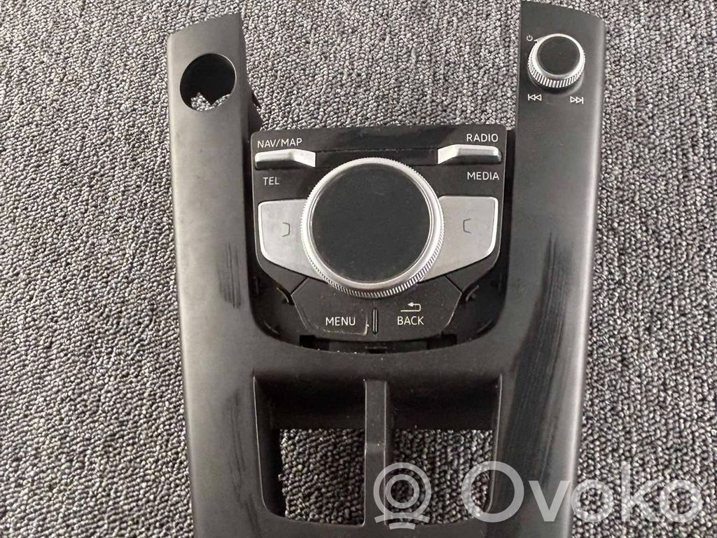 Audi A3 8Y Interruptor de control multifunción 