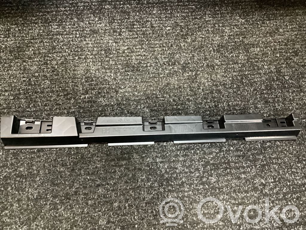 BMW X1 E84 Sill supporting ledge 