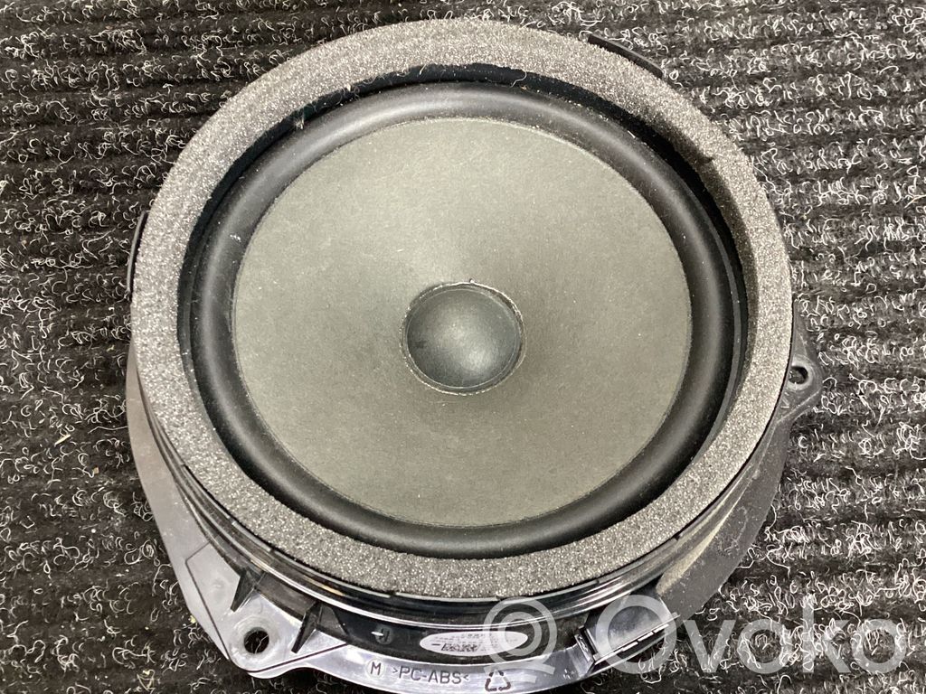 Altavoz de la puerta trasera   4K9035411,08062014L21A
