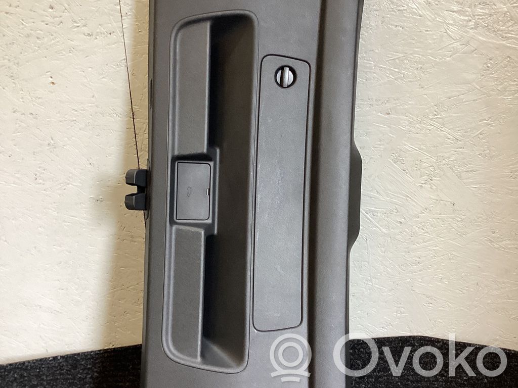 Audi e-tron Tailgate trim 